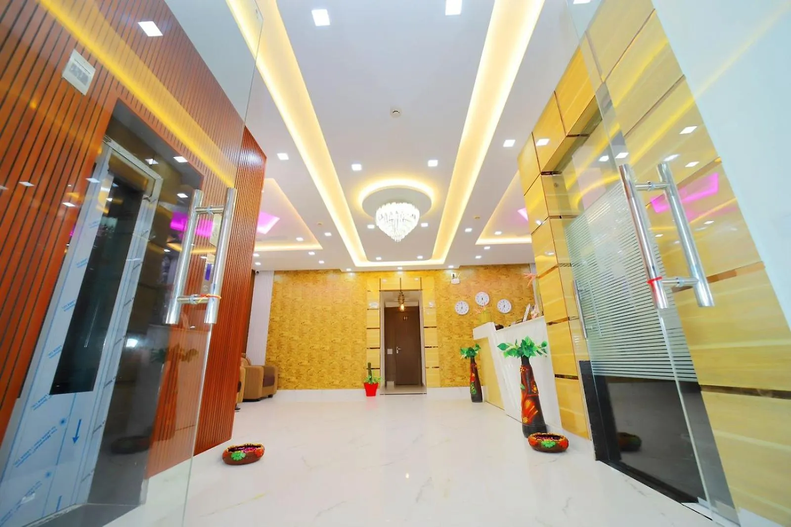 Homestay Hotel The Shanaya -Agra