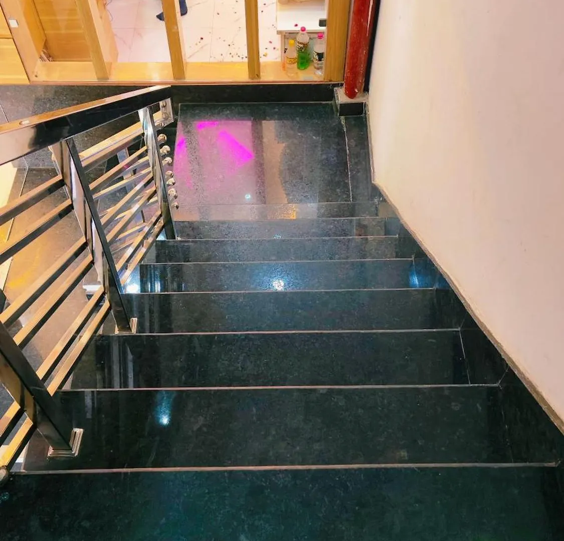 Homestay Hotel The Shanaya -Agra