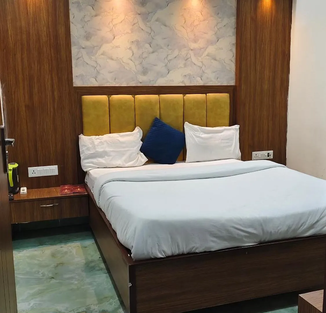 Hotel The Shanaya -Agra